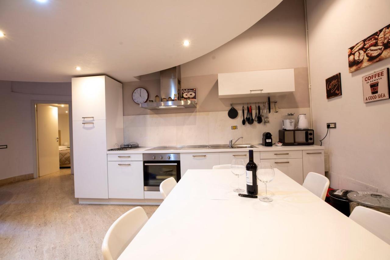 Restart Accommodations Borghese Rome Bagian luar foto