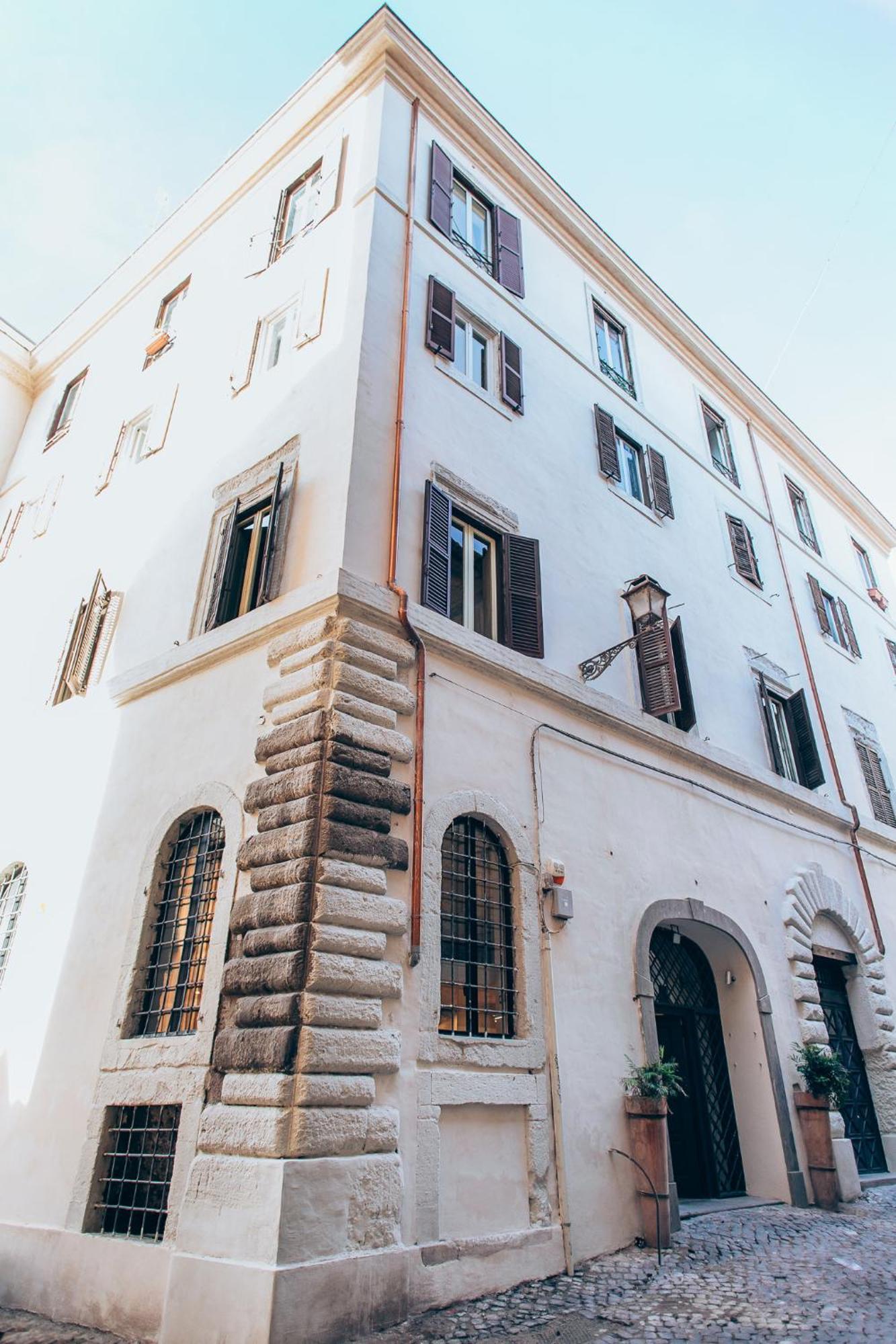 Restart Accommodations Borghese Rome Bagian luar foto