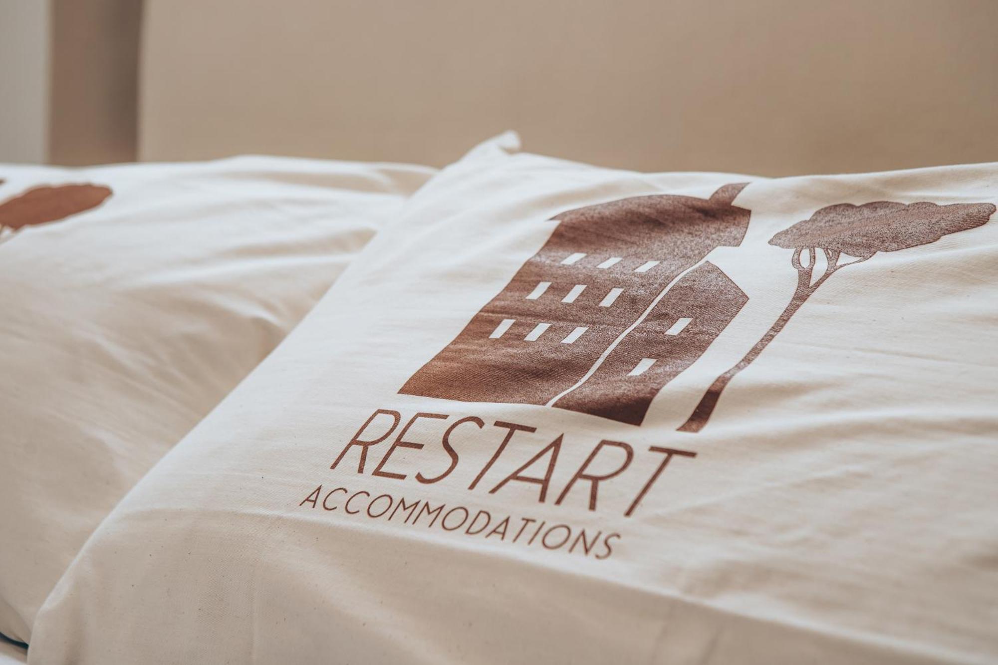 Restart Accommodations Borghese Rome Bagian luar foto