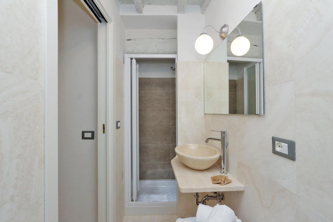 Restart Accommodations Borghese Rome Bagian luar foto